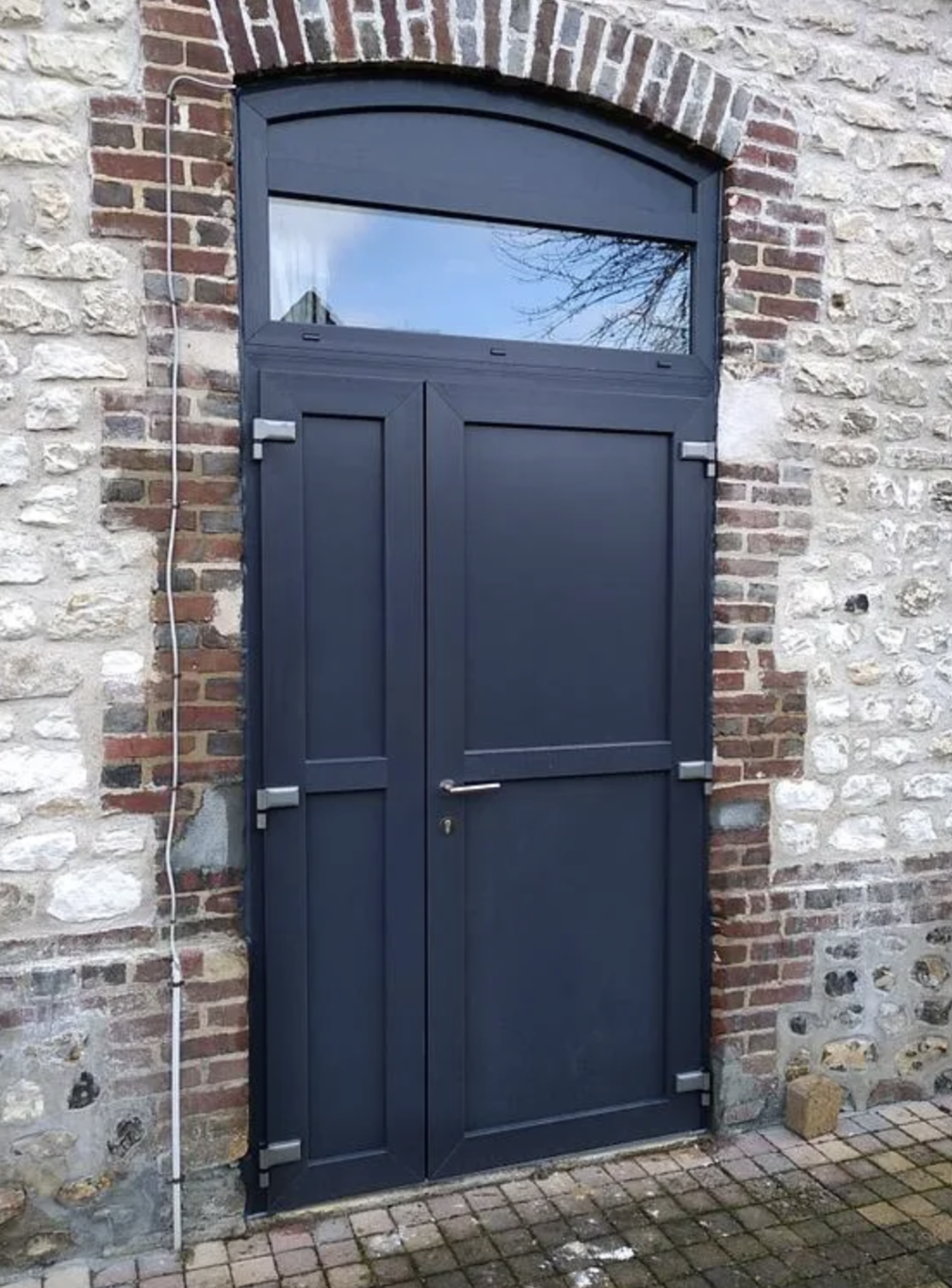 Menuiserie & serrurerie sur-mesure à Louviers - porte